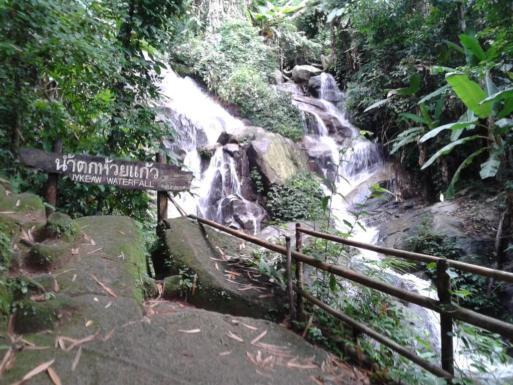 Ban Lom Jen Homestay Chiang Rai Buitenkant foto